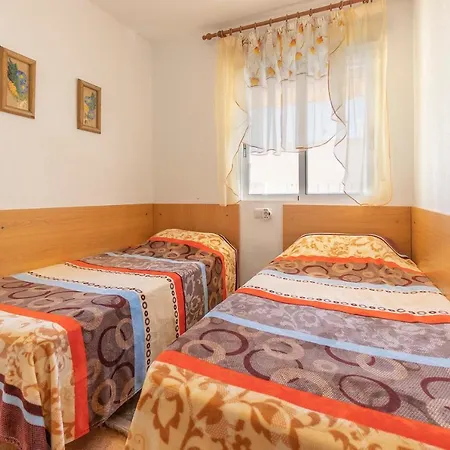 Apartamento Soleado A 200 M De La Playa * تورّيفيِخا